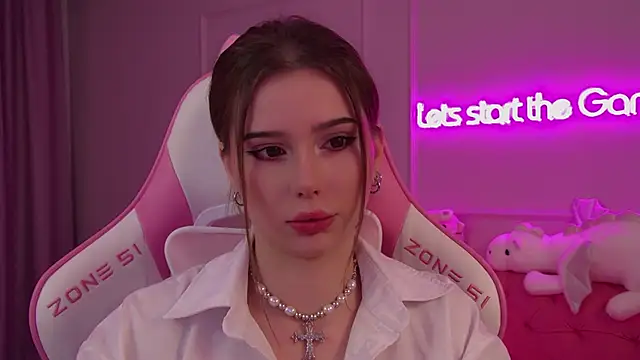 DianaVert online show from 10, 3, 2025