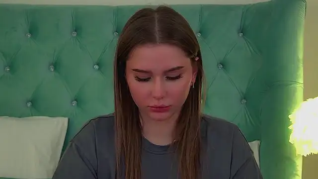 Snapshot of DianaVert chatting on 2, 3, 2026 DianaVert online show from 2, 3, 2026