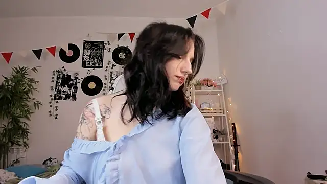 Viv Player online show from 27, 12, 2024