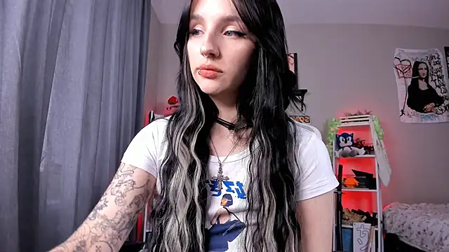 Viv Player online show from 7, 3, 2025