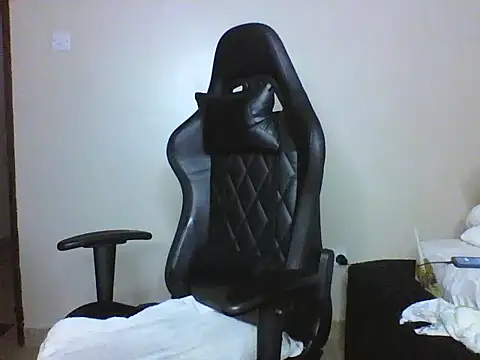 Candii wet  online show from 9, 2, 2026