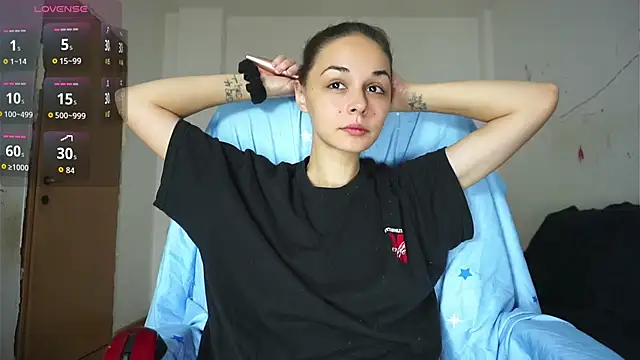 Snapshot of Miss__Bia chatting on 27, 10, 2025 Miss Bia online show from 27, 10, 2025