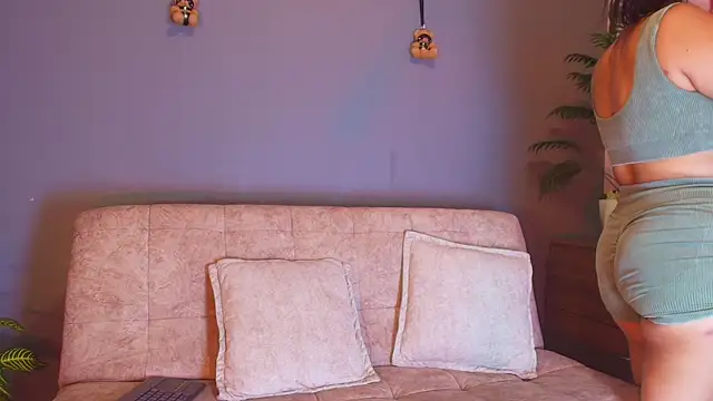 jade brunnette online show from 13, 4, 2026