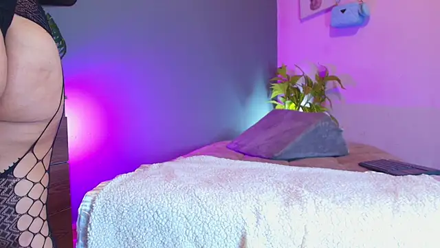 Snapshot of jade_brunnette chatting on 16, 5, 2026 jade brunnette online show from 16, 5, 2026