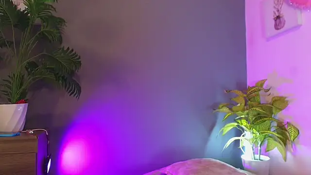 Snapshot of jade_brunnette chatting on 21, 5, 2026 jade brunnette online show from 21, 5, 2026