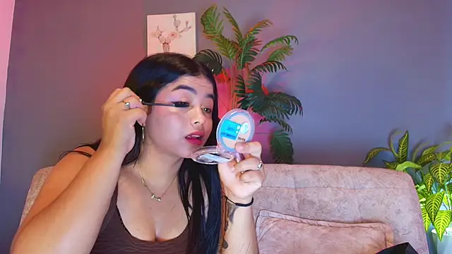 Snapshot of jade_brunnette chatting on 27, 5, 2026 jade brunnette online show from 27, 5, 2026