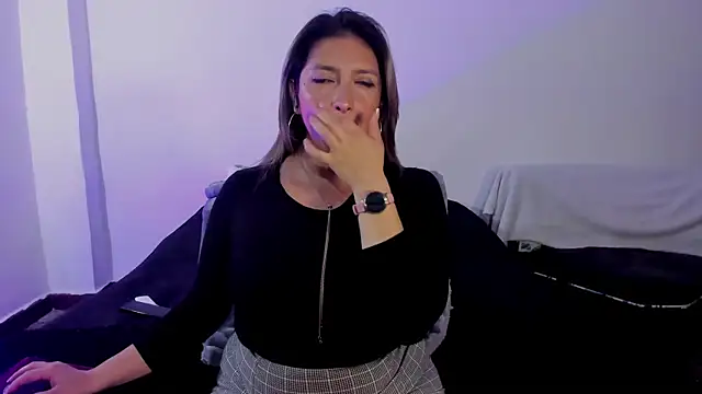 MichelleManson online show from 12, 11, 2025