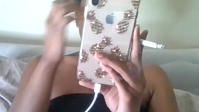 Snapshot of CaramelGoddessxoxo chatting on 8, 5, 2026 CaramelGoddessxoxo online show from 8, 5, 2026