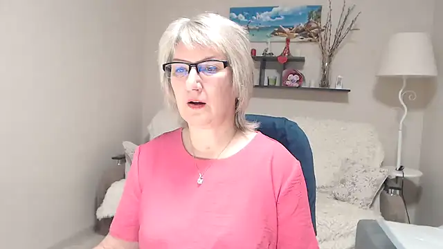 Snapshot of FleurMays chatting on 19, 1, 2026 FleurMays online show from 19, 1, 2026