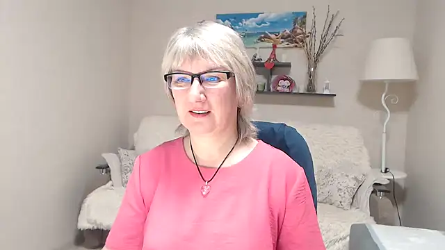 Snapshot of FleurMays chatting on 11, 2, 2026 FleurMays online show from 11, 2, 2026