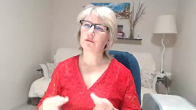 Snapshot of FleurMays chatting on 15, 2, 2026 FleurMays online show from 15, 2, 2026