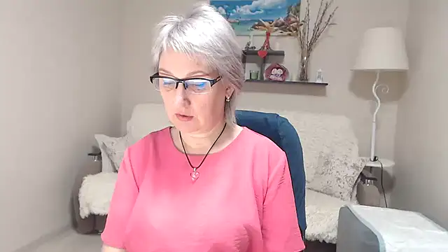 Snapshot of FleurMays chatting on 19, 2, 2026 FleurMays online show from 19, 2, 2026