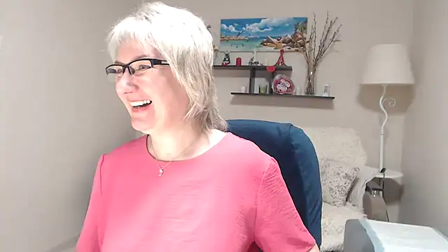 Snapshot of FleurMays chatting on 25, 2, 2026 FleurMays online show from 25, 2, 2026