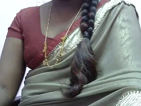 Snapshot of Hot_akshara chatting on 18, 12, 2025 Hot akshara online show from 18, 12, 2025