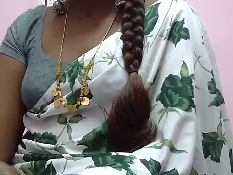 Snapshot of Hot_akshara chatting on 22, 12, 2025 Hot akshara online show from 22, 12, 2025