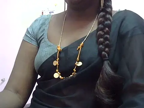 Snapshot of Hot_akshara chatting on 17, 1, 2026 Hot akshara online show from 17, 1, 2026