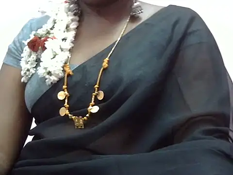 Snapshot of Hot_akshara chatting on 8, 2, 2026 Hot akshara online show from 8, 2, 2026