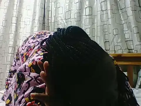 Snapshot of Hotwife8 chatting on 16, 5, 2026 Hotwife8 online show from 16, 5, 2026