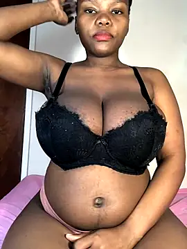 Snapshot of SexyAngeliqua chatting on 9, 9, 2025 SexyAngeliqua online show from 9, 9, 2025