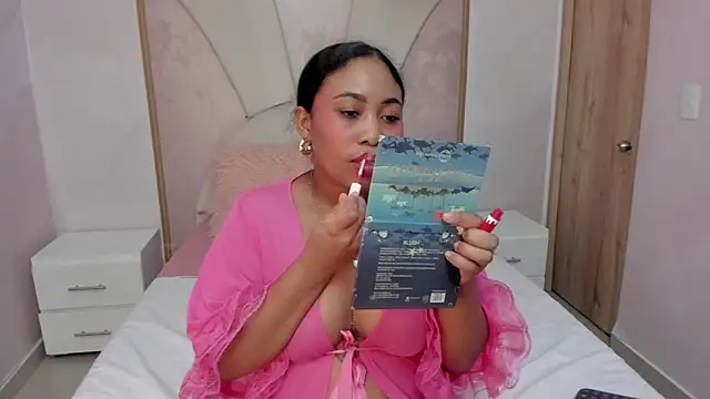 Leah Sweetie online show from 12, 2, 2025
