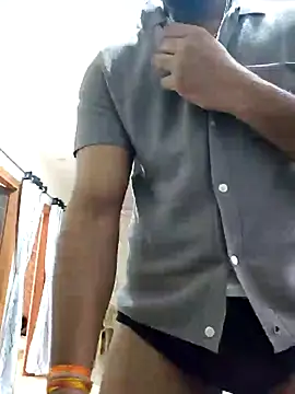 Snapshot of ADVAIT94 chatting on 5, 1, 2025 ADVAIT94 online show from 5, 1, 2025