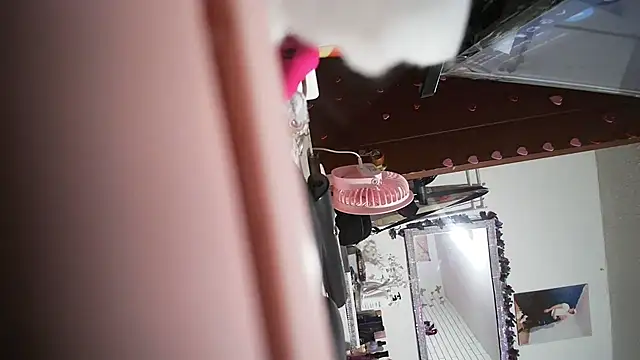 maturehot 65 online show from 17, 11, 2025