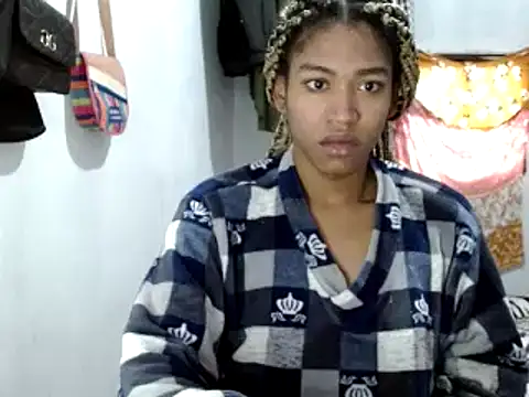 miriam775 online show from 6, 2, 2025