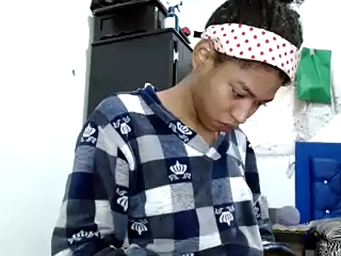 miriam775 online show from 10, 3, 2025