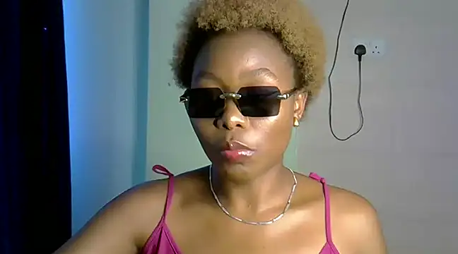 Snapshot of _candy_123 chatting on 7, 12, 2024 candy 123 online show from 7, 12, 2024