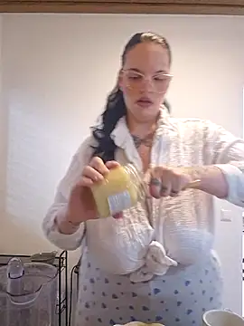 Jujuicy 97 online show from 31, 3, 2026