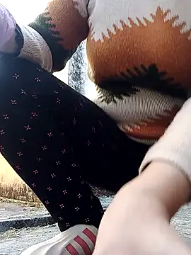 JasminePham online show from 1, 1, 2025