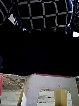 JasminePham online show from 16, 1, 2025