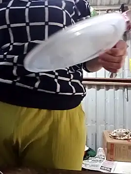 JasminePham online show from 16, 1, 2025