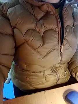 JasminePham online show from 12, 2, 2025