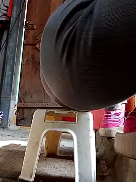 JasminePham online show from 20, 3, 2025