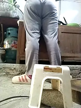 JasminePham online show from 20, 3, 2025