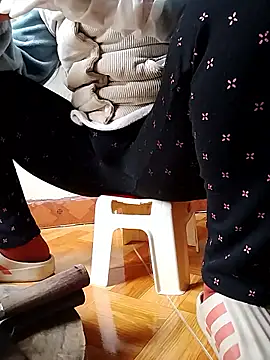 JasminePham online show from 6, 1, 2026