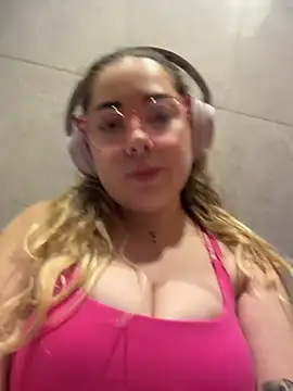 brooklynivy online show from 31, 5, 2026