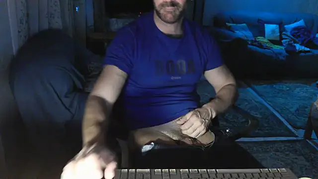 Snapshot of TebaldHot chatting on 1, 10, 2025 TebaldHot online show from 1, 10, 2025