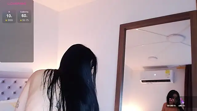 Snapshot of sarascottt chatting on 12, 9, 2025 sarascottt online show from 12, 9, 2025