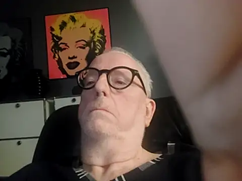 Snapshot of Greyhound70 chatting on 14, 2, 2026 Greyhound70 online show from 14, 2, 2026