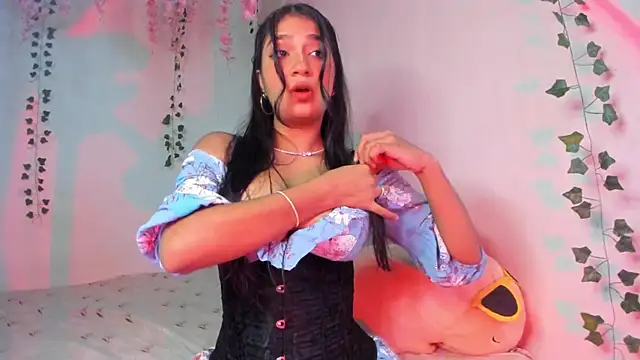 Snapshot of Mikubani18 chatting on 31, 12, 2024 Mikubani18 online show from 31, 12, 2024