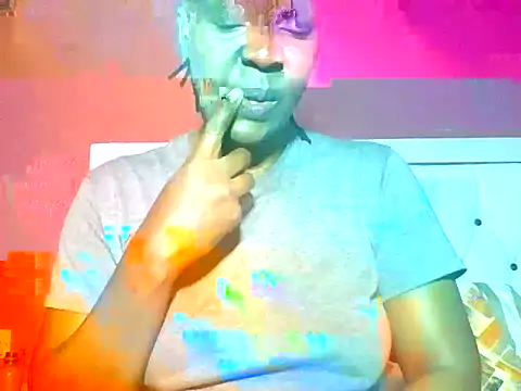 Snapshot of Sweet-piie chatting on 18, 10, 2025 Sweet-piie online show from 18, 10, 2025