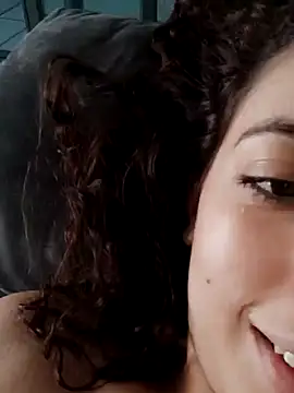 Snapshot of Sweet-diamondxxx chatting on 18, 12, 2024 Sweet-diamondxxx online show from 18, 12, 2024