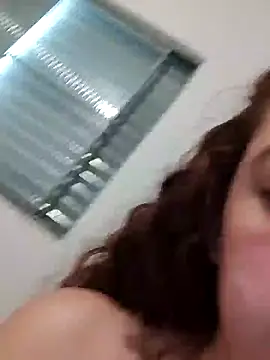 Snapshot of Sweet-diamondxxx chatting on 31, 1, 2025 Sweet-diamondxxx online show from 31, 1, 2025