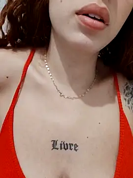 Snapshot of Sweet-diamondxxx chatting on 14, 2, 2025 Sweet-diamondxxx online show from 14, 2, 2025