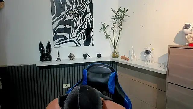 Daemon21 online show from 13, 11, 2025