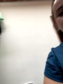 Im Amelia online show from 6, 11, 2025