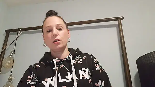 Audrey hotty online show from 7, 2, 2026