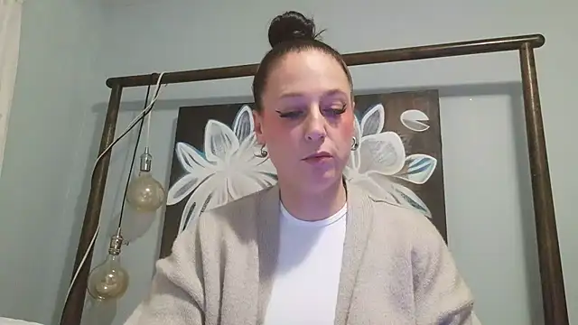 Audrey hotty online show from 23, 3, 2026